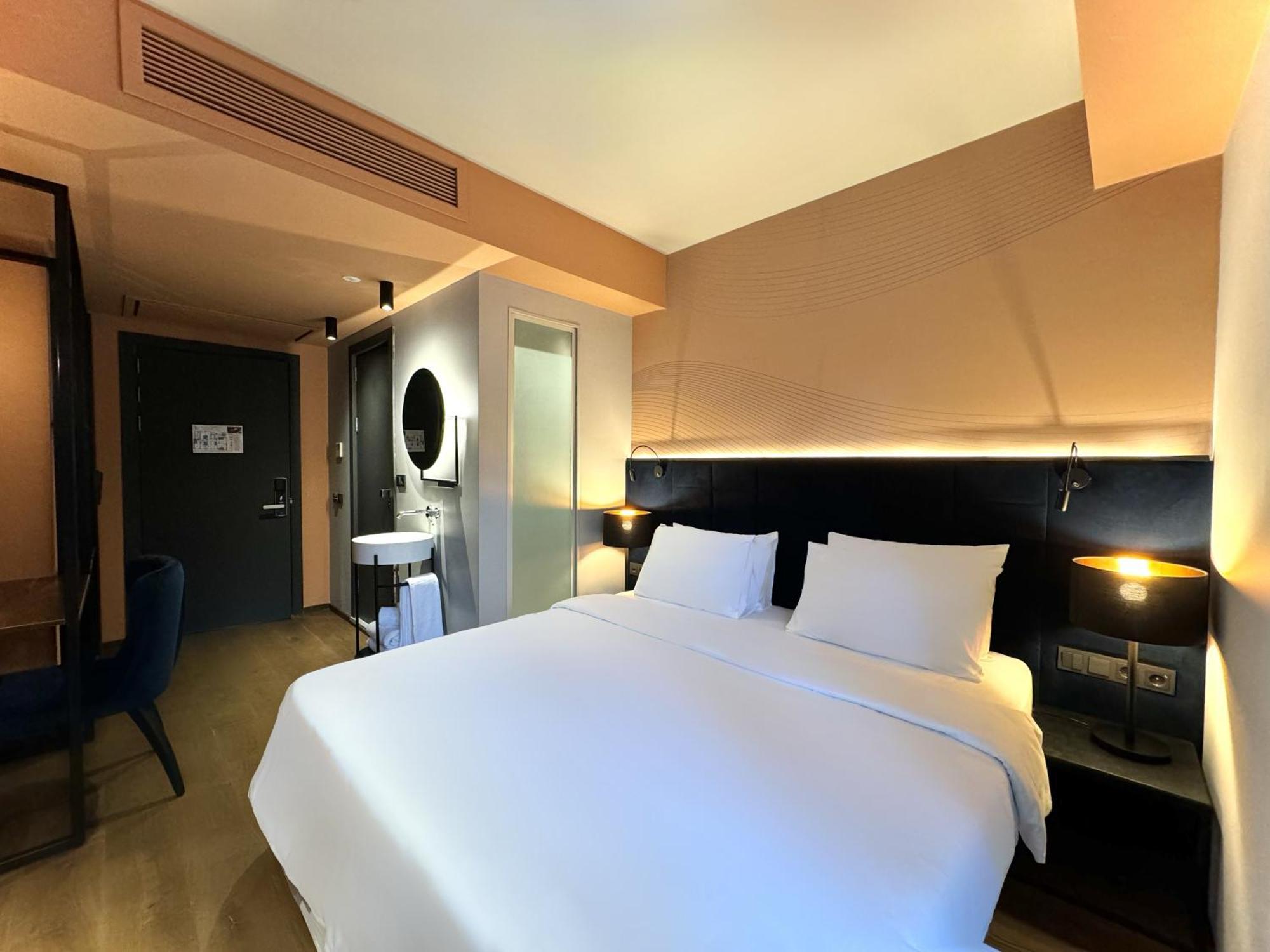 Tbilisi Edition - Design Hotel & Private Spa Εξωτερικό φωτογραφία