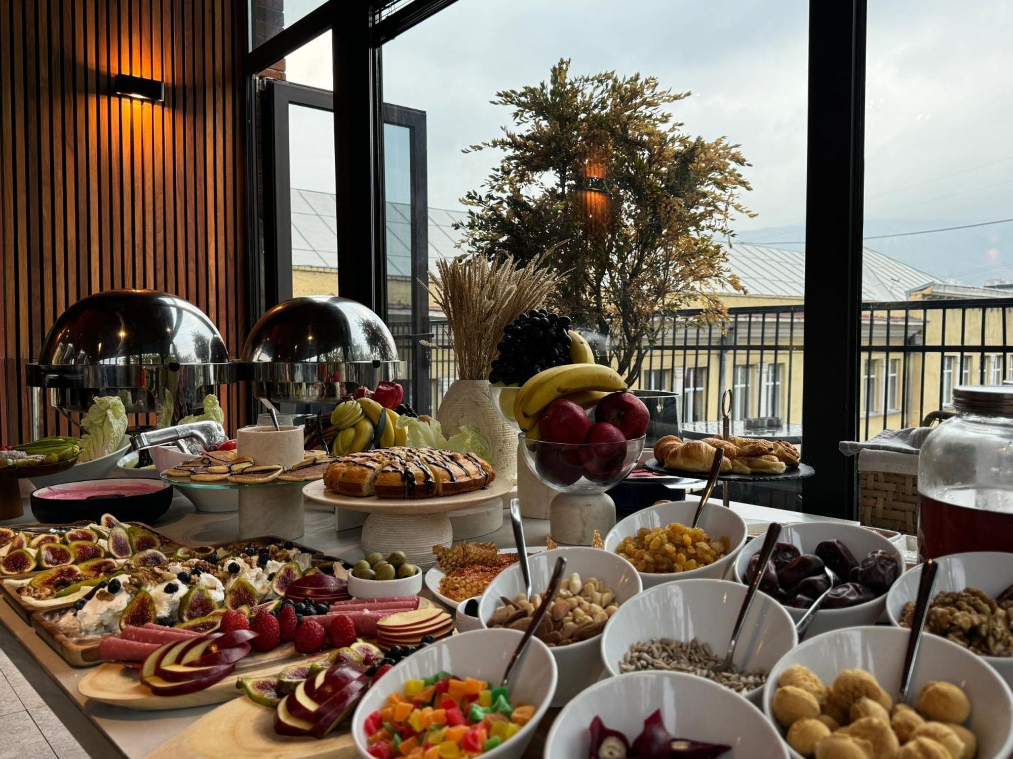 Tbilisi Edition - Design Hotel & Private Spa Εξωτερικό φωτογραφία